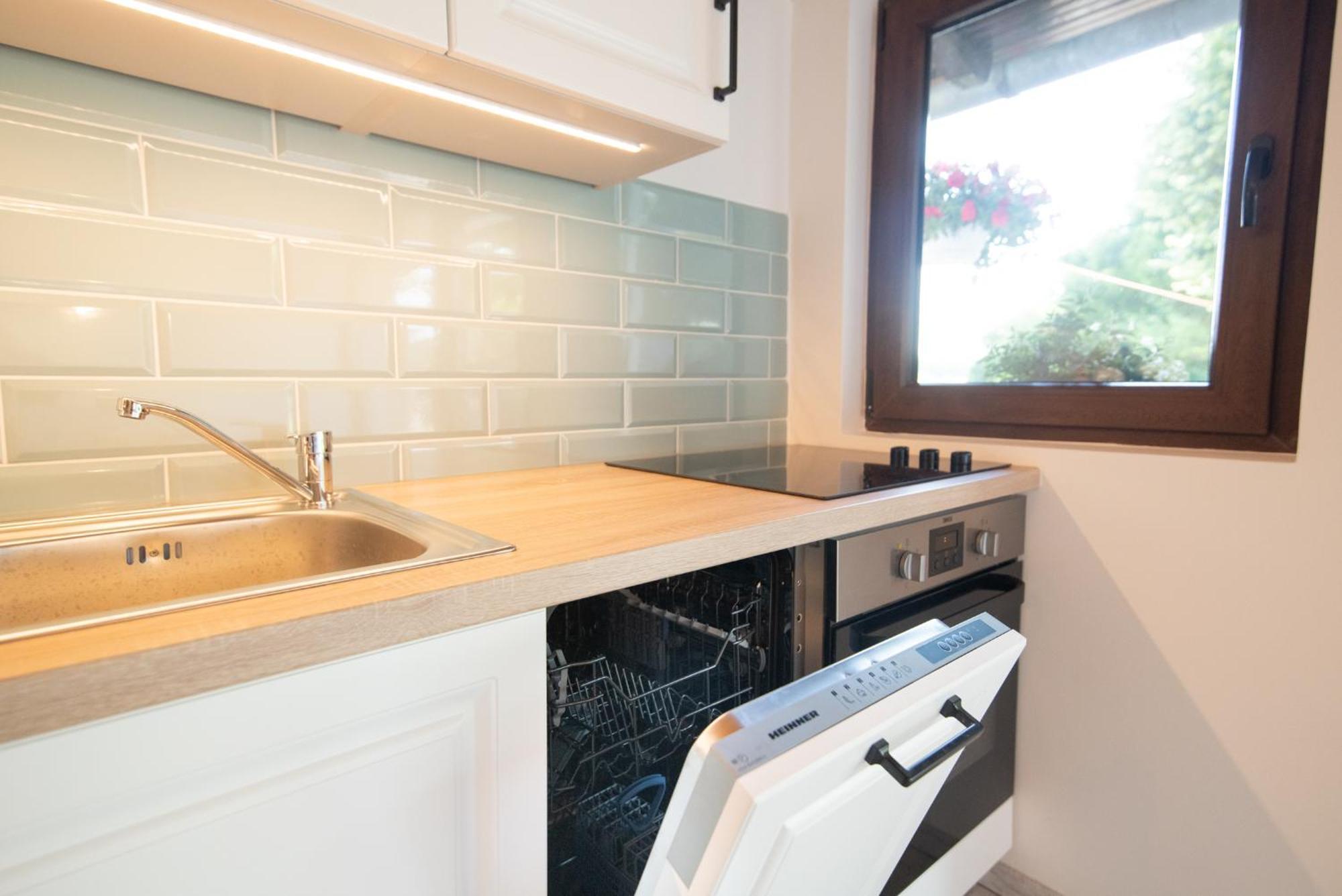 Natura Apartman Tiszafuered Rom bilde